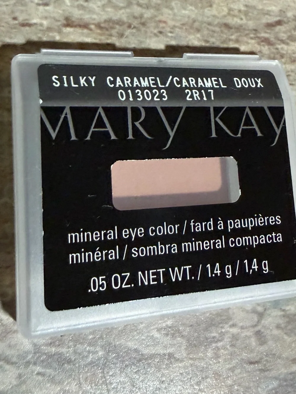 Mary Kay 3-Mineral Eye Color in Spun Silk, Sienna, and Silky Caramel